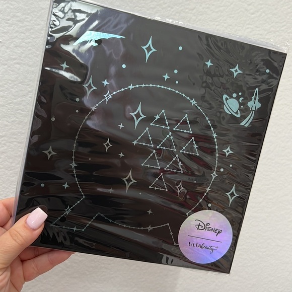 NEW Disney X Ulta Beauty Epcot Eyeshadow and Lip Gloss Set - Picture 3 of 6